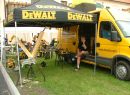 Předváděcí vůz firmy DeWalt